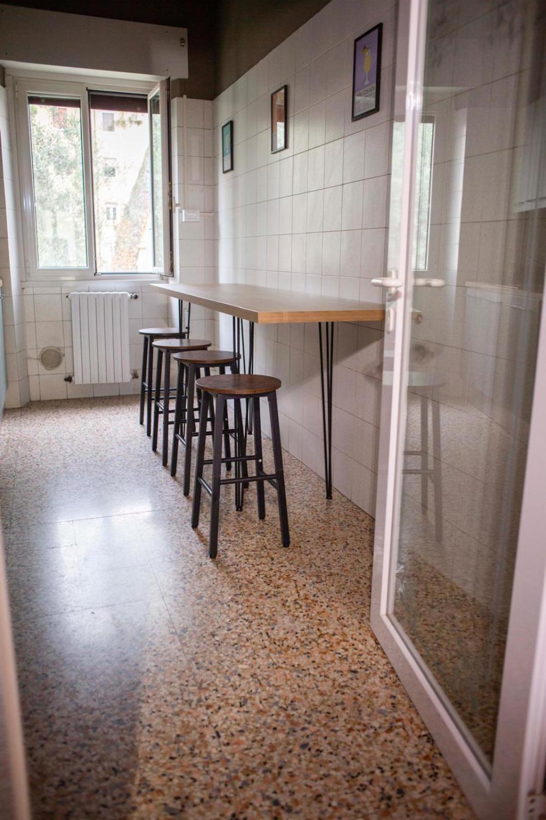 Apartment La Casa Di Giulia, Trilocale Con Balcone E Giardino Brescia